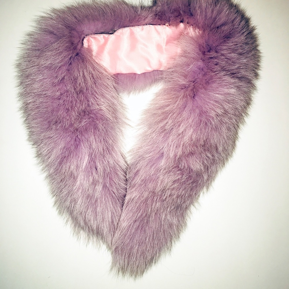 Lilac Fox Fur Detachable Collar